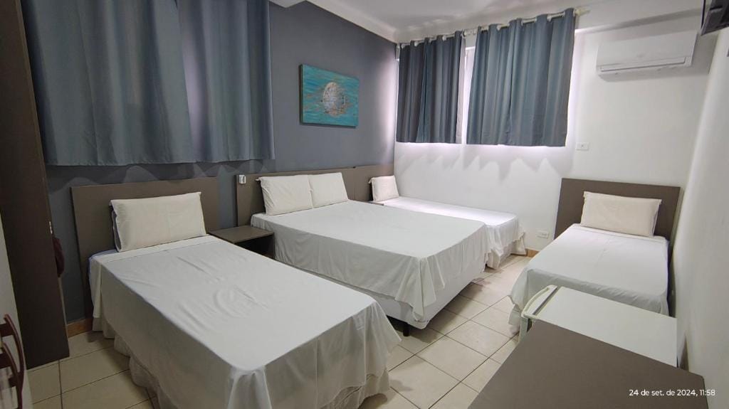 Santos Hotel — 2