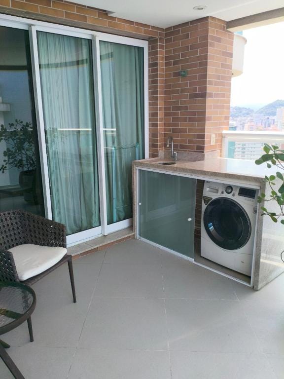 Unique Residence Lindo Apartamento Vista Mar próximo a praia — 5