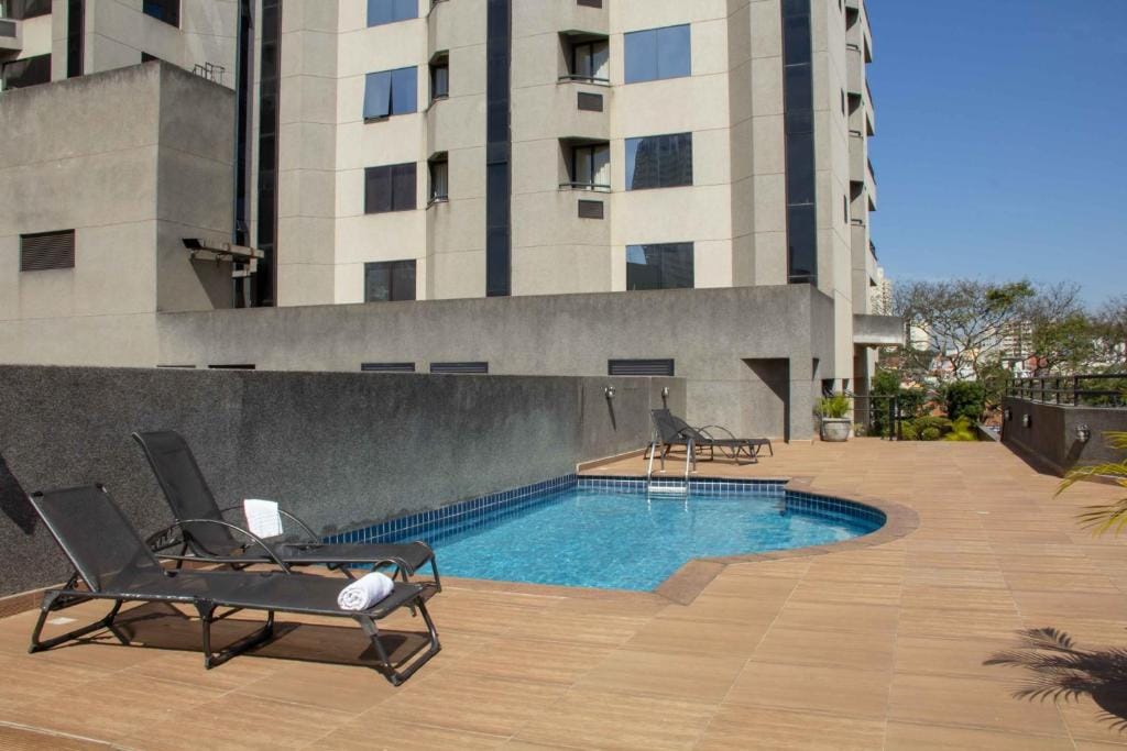 Aparthotel Twin Towers — 4