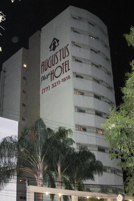 Augustus Plaza Hotel — 1