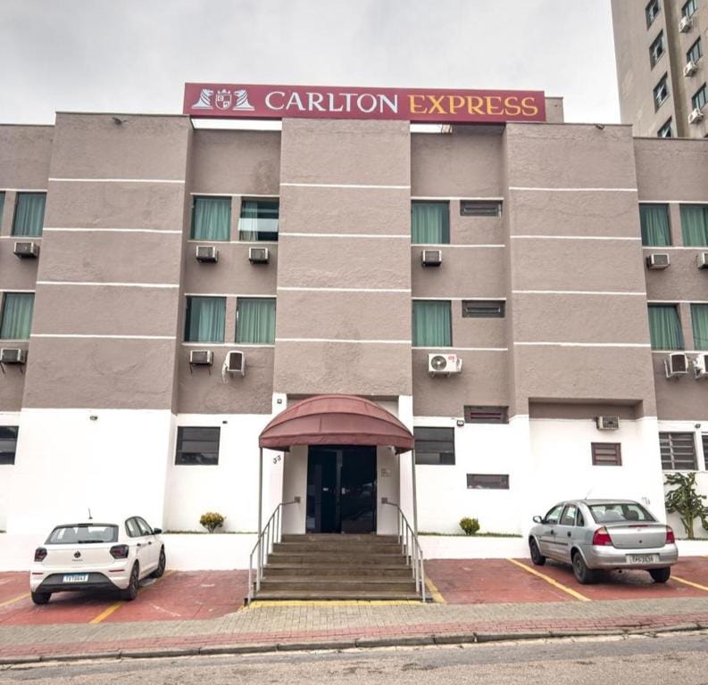 Carlton Express - Antigo Plaza Hotel — 1