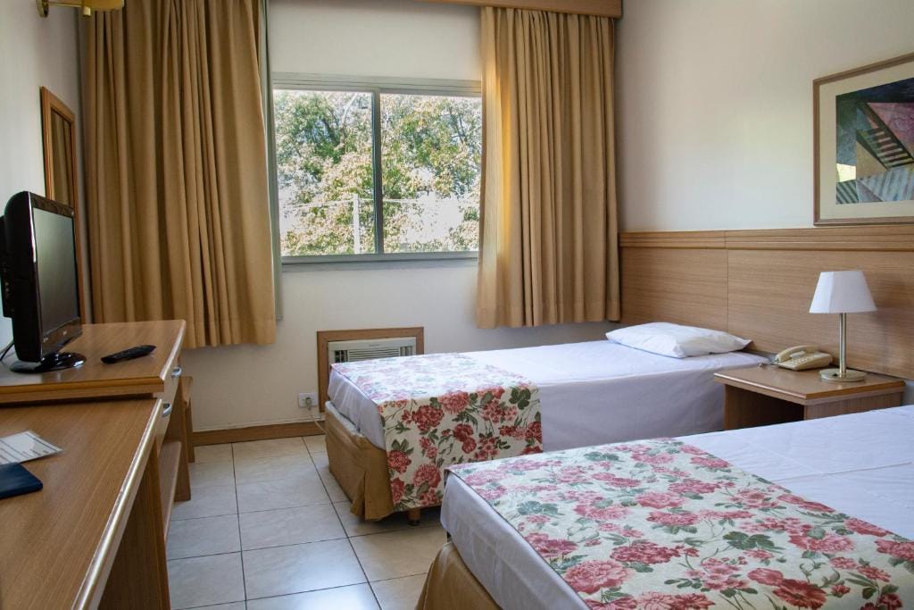 Hotel Dan Inn São José dos Campos — 2