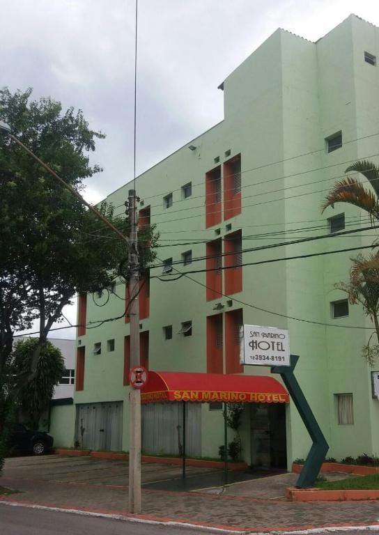 San Marino Hotel — 1