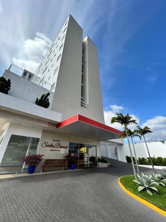 Hotel Santos Dumont Aeroporto SLZ — 1