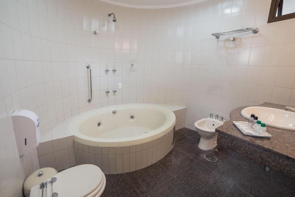 Cardum Hotel — 3