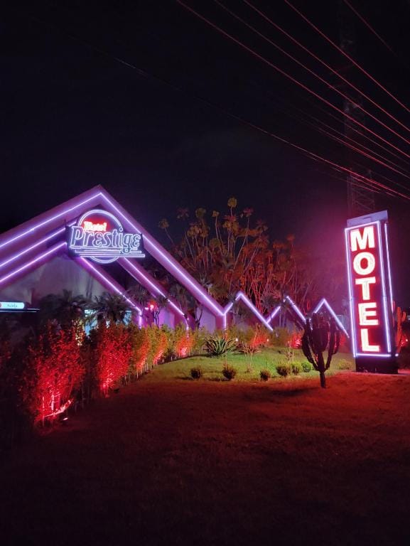 Motel Prestige — 1