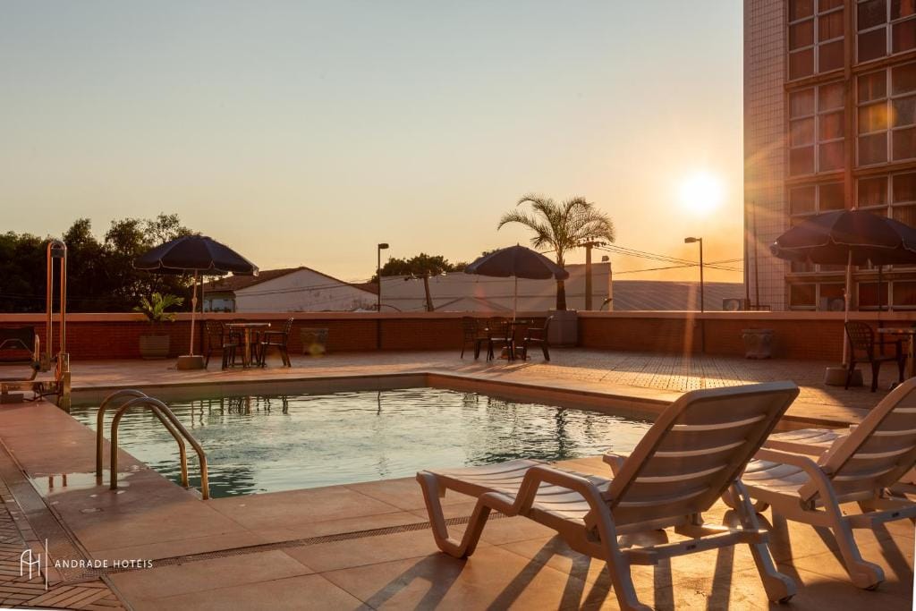 Rede Andrade Luxor — 3