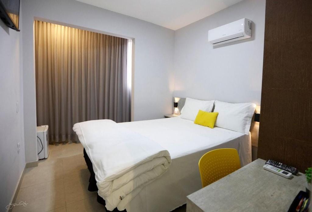 Aero Inn Hotel — 1